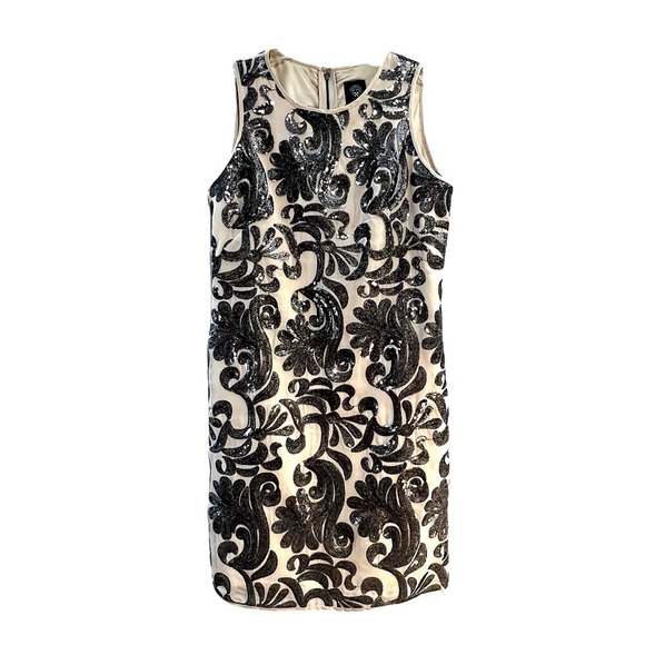 VINCE CAMUTO Silver & Pewter Sequin Swirls on Ivory Sleeveless Cocktail Dress 6 - Picture 11 of 16